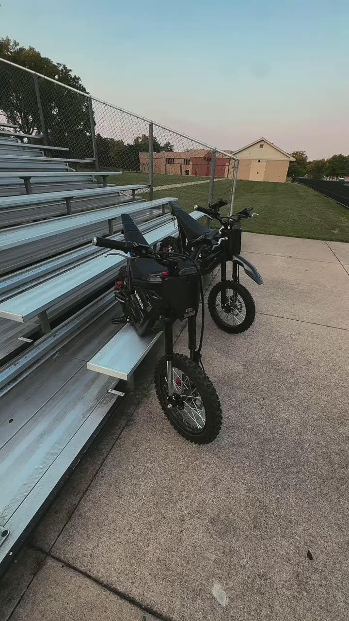 VSKO ABK07 4000W Peak Electric Dirt Bike for Adults Teens,Up to 45MPH 230Nm 48V 30Ah Detachable Battery with APP